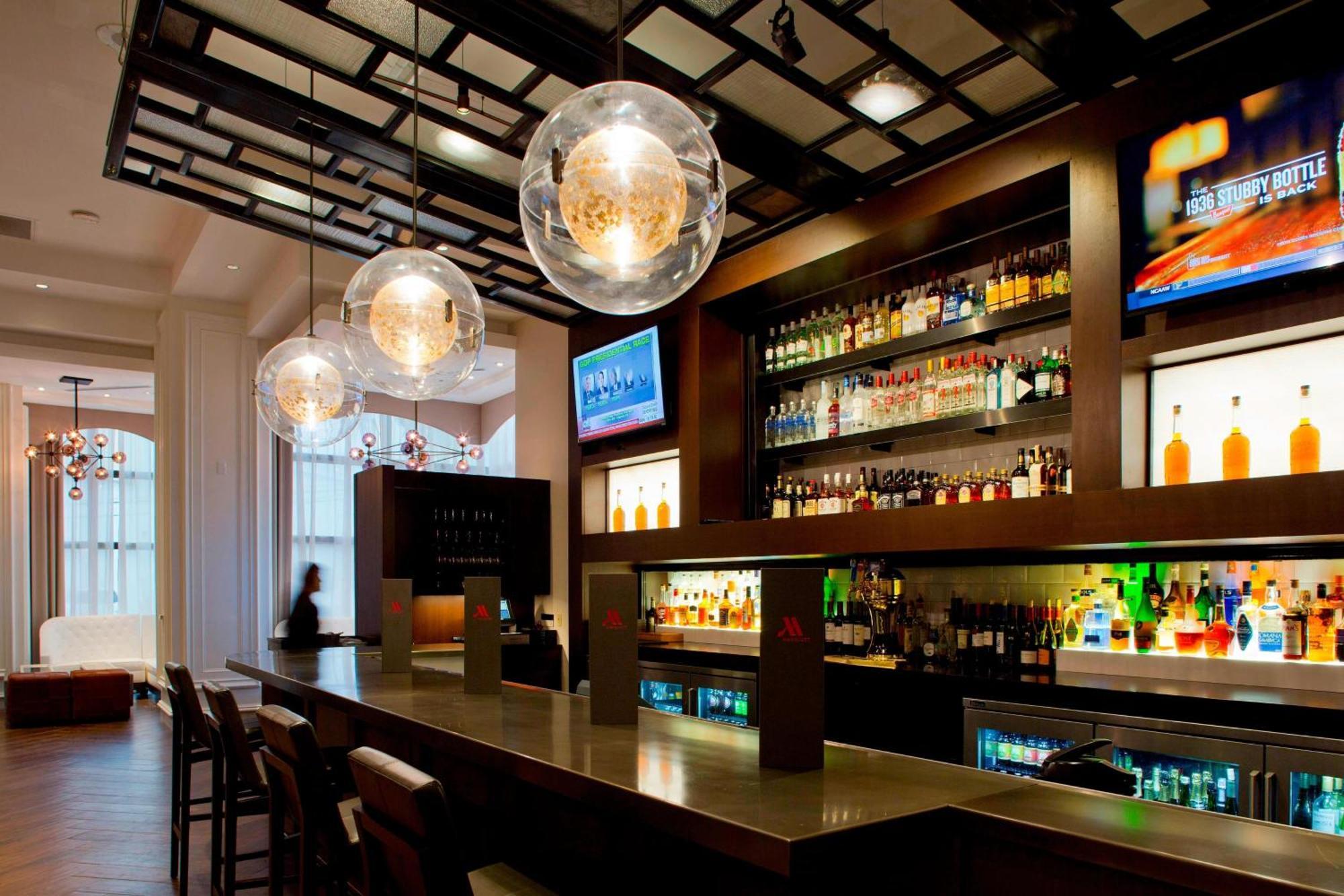 New Orleans Marriott Metairie At Lakeway Dış mekan fotoğraf