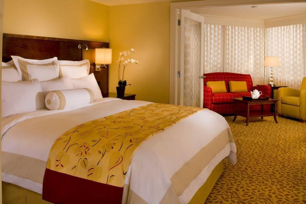 New Orleans Marriott Metairie At Lakeway Dış mekan fotoğraf